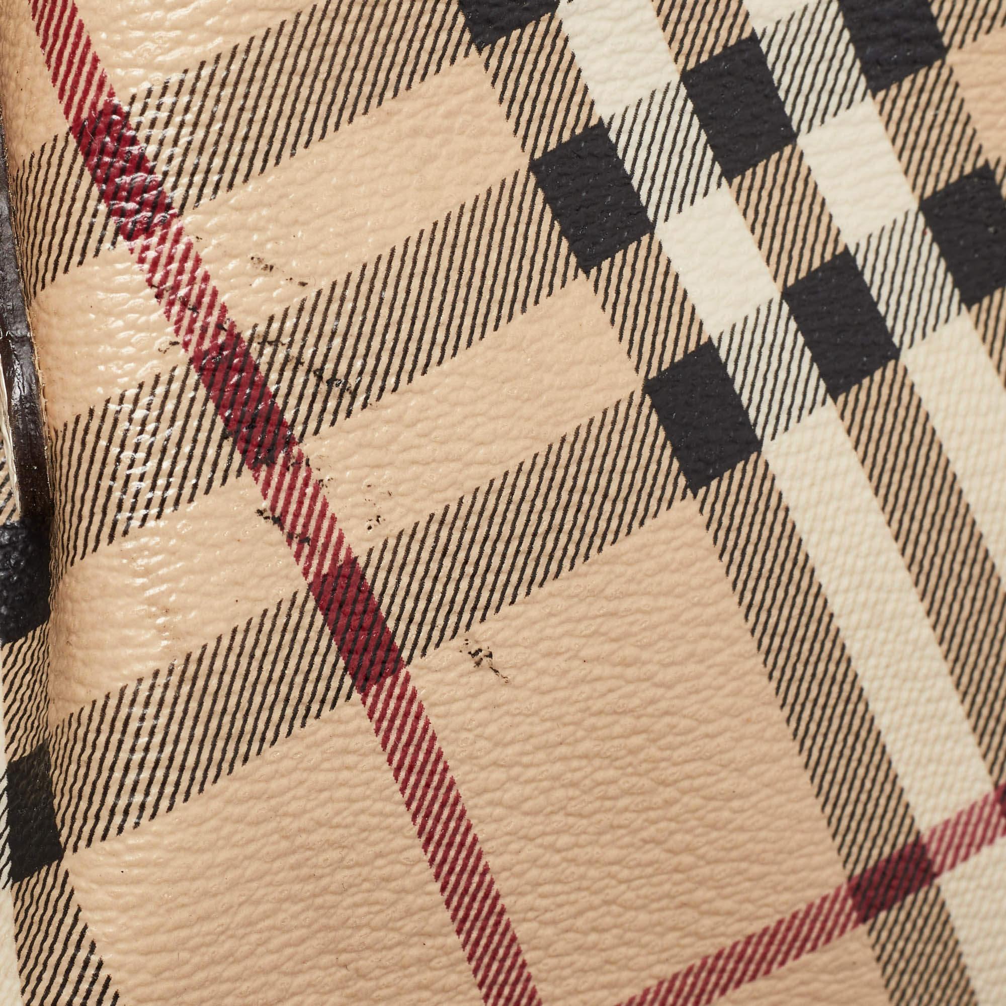 Burberry Beige Haymarket Check Coated Canvas and Patent Leather Salisbury Tote For Sale 2