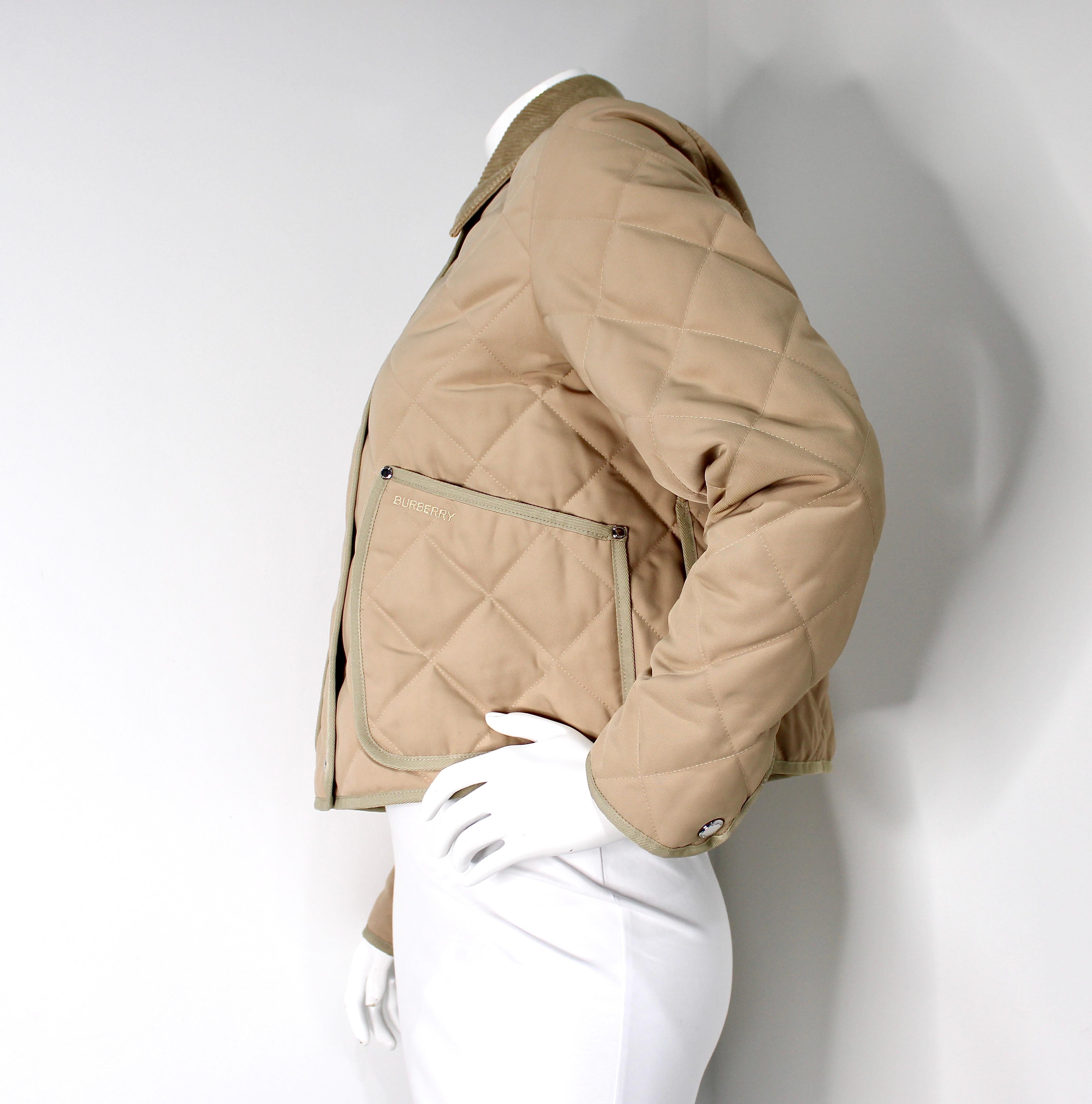 Burberry Beige Lanford Quilted Jacket With Corduroy Collar in vendita 3