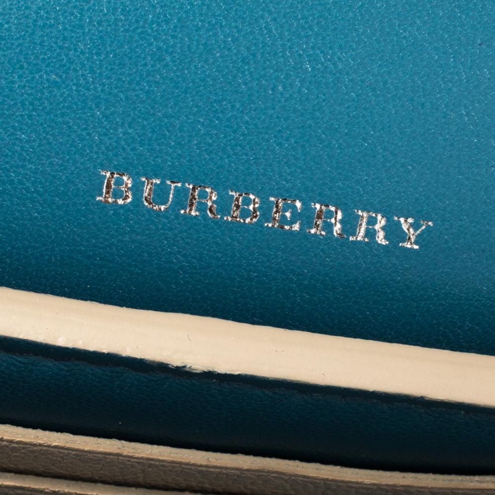 Burberry Beige Leather Mini D-Ring Crossbody Bag In Good Condition In Dubai, Al Qouz 2