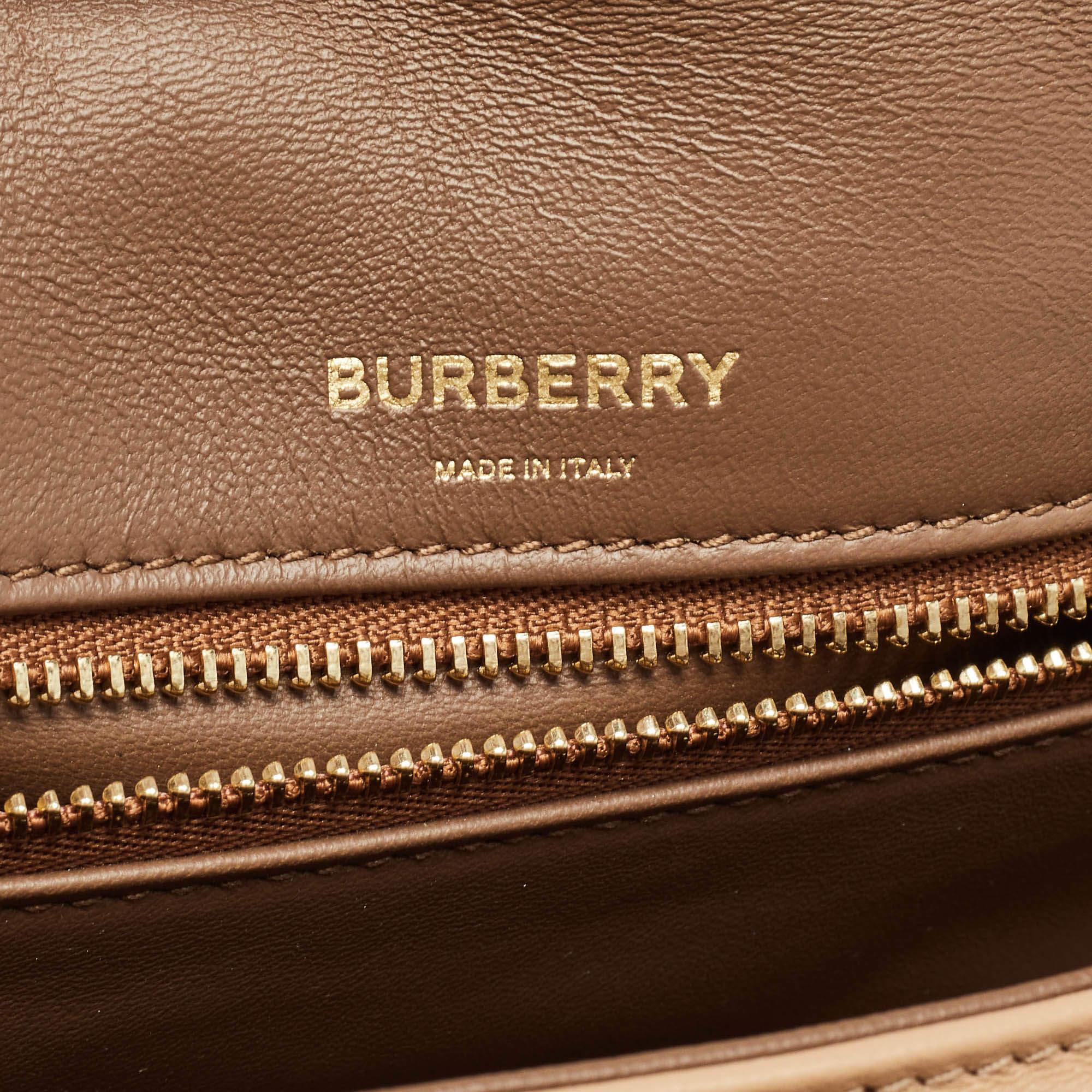 Burberry Beige Leather XL Olympia Shoulder Bag For Sale 4