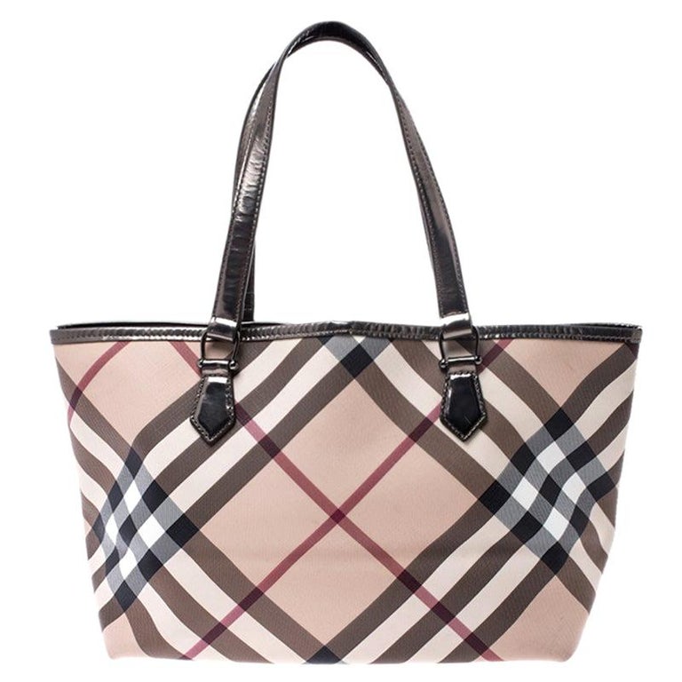 Burberry Beige/Metallic Nova Check PVC and Patent Leather Shopper Tote ...