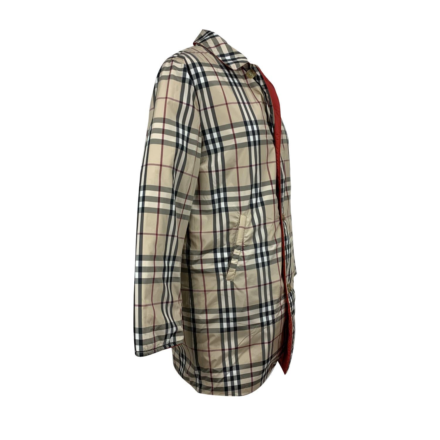 Burberry Beige Nova Check Padded Reversible Jacket Size S In Excellent Condition In Rome, Rome