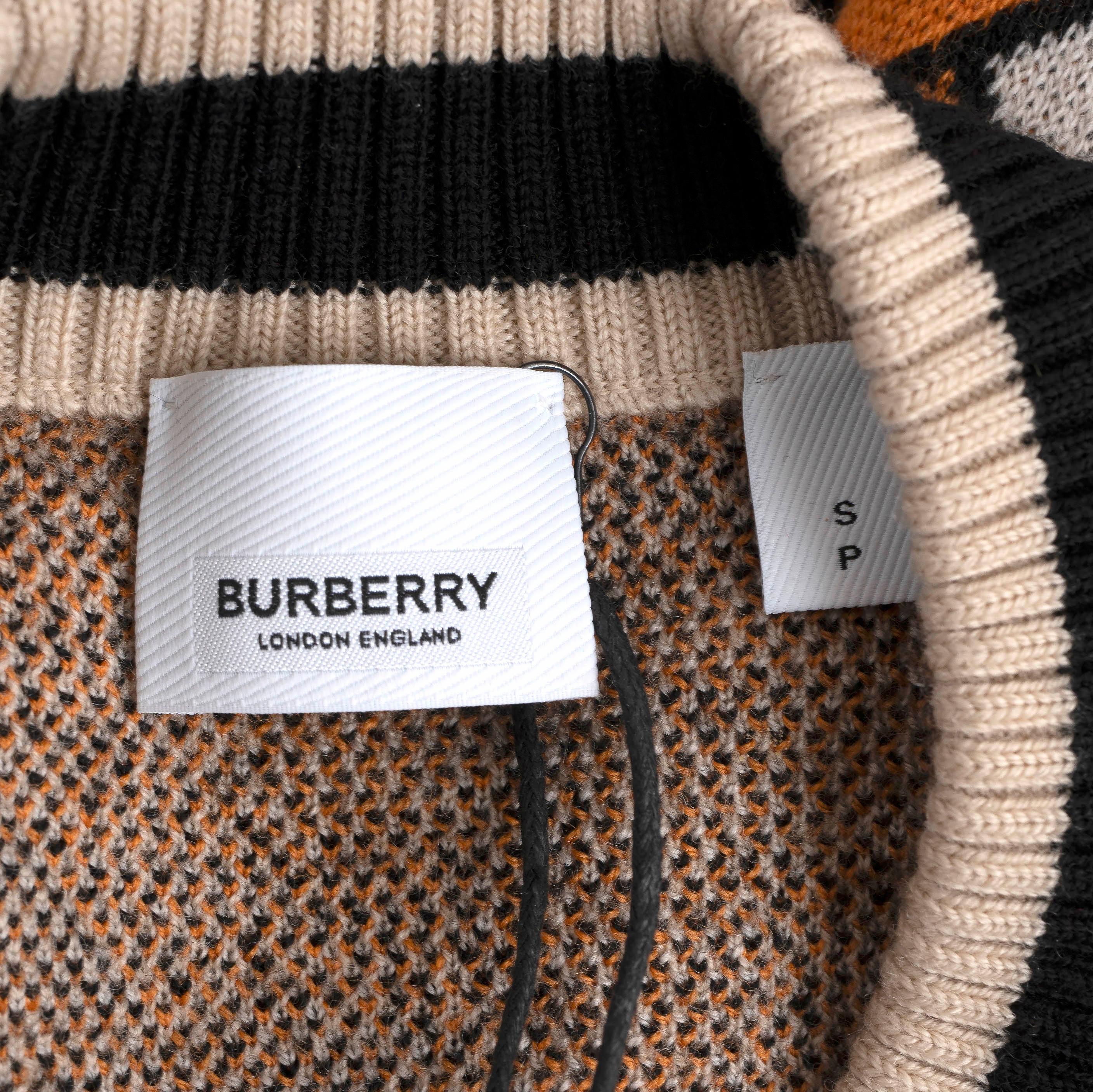 Pull BURBERRY beige et orange 2022 TB MONOGRAM INtarSIA CRICKET SP en vente 1