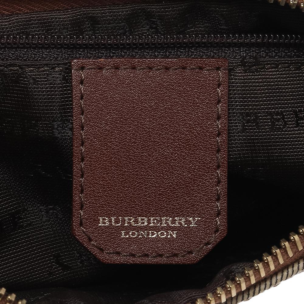Burberry Beige/Rot Haymarket Check PVC und Leder Pochette Tasche 5