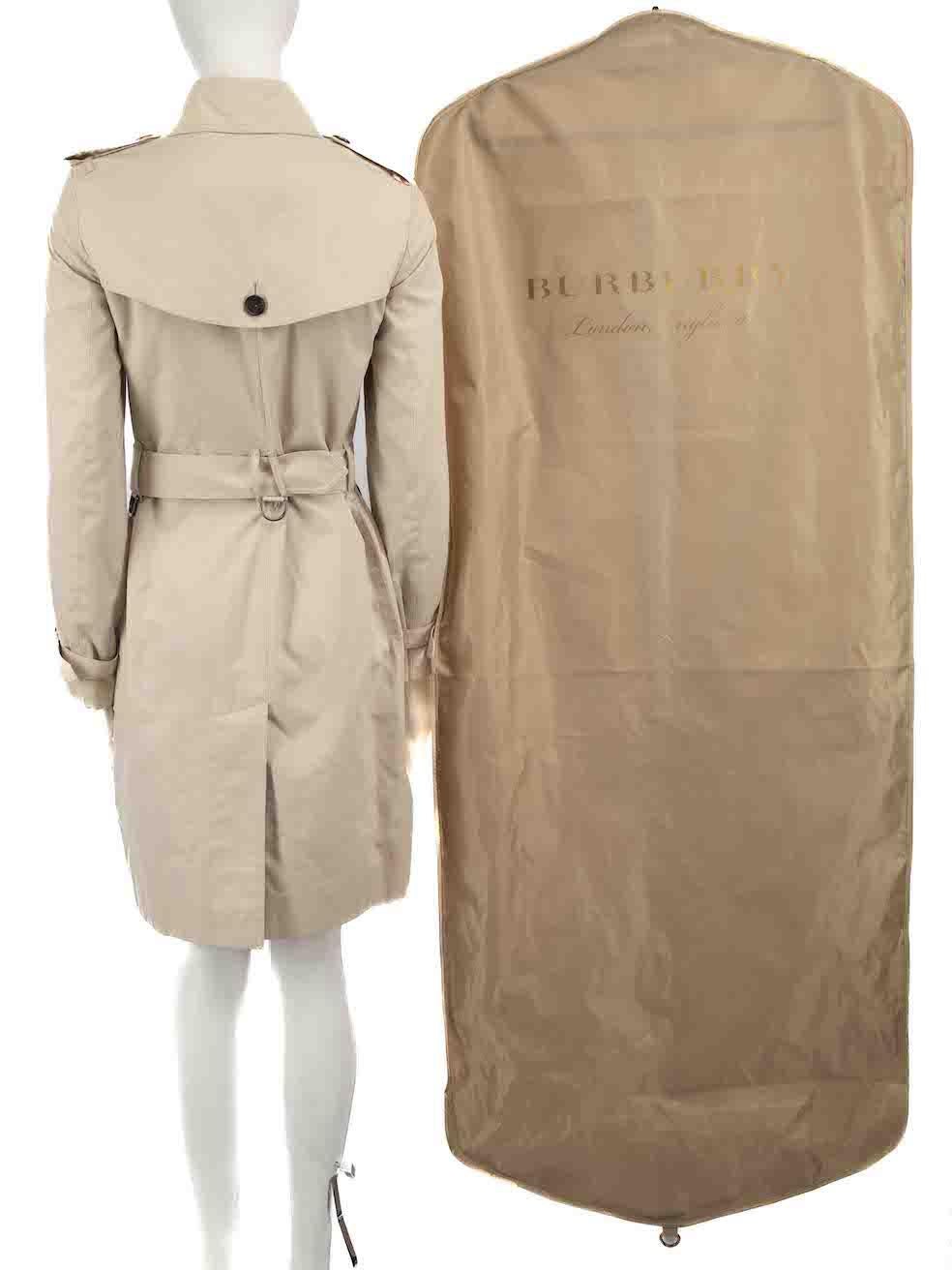 Burberry Beige Sandringham Mid-Length Trench Coat Size XXS In Excellent Condition In London, GB