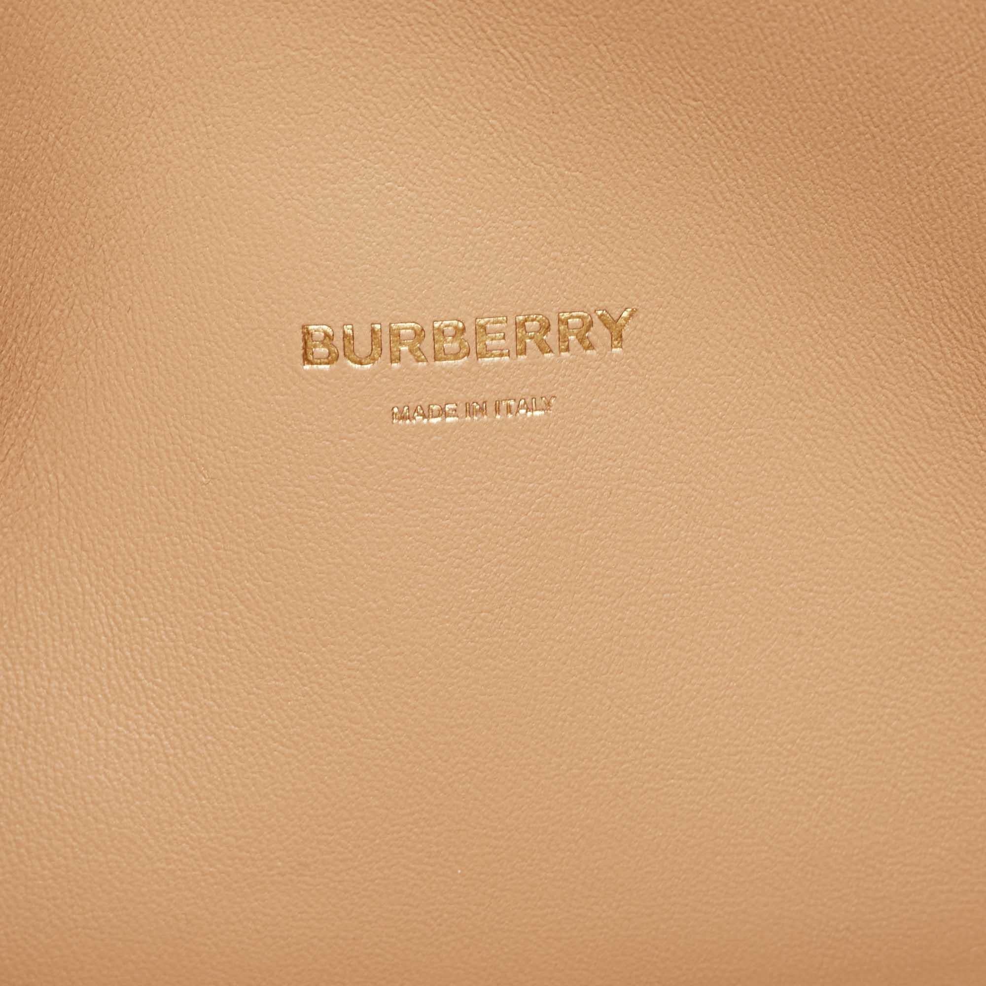 Burberry pochette Olympia cloutée en satin beige en vente 7
