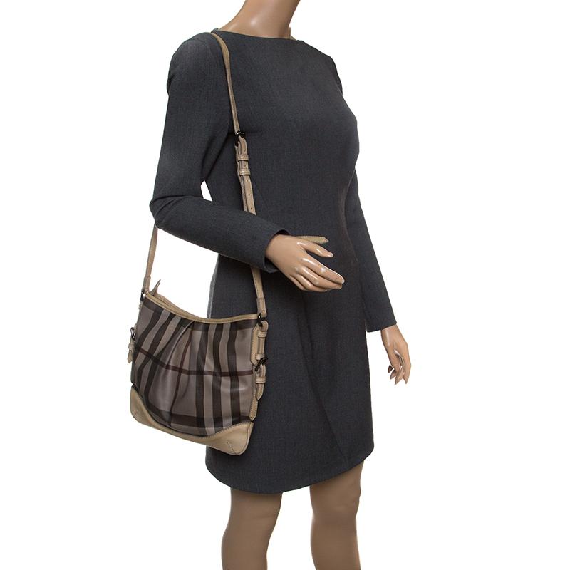 Burberry Beige Smoke Check PVC and Leather Crossbody Bag In Good Condition In Dubai, Al Qouz 2