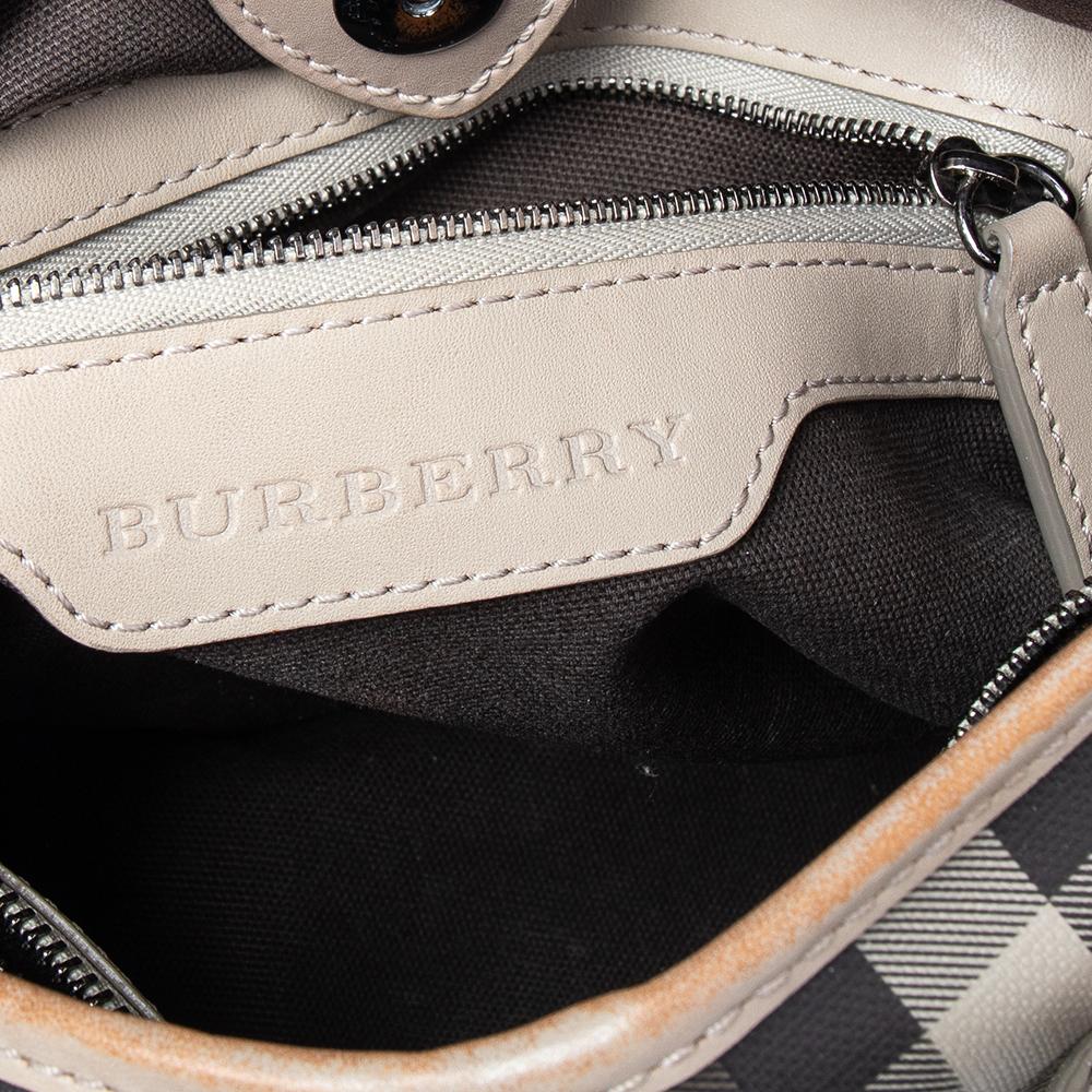 Burberry Beige Smoked Check Coated Canvas Small Northfield Tote In Good Condition In Dubai, Al Qouz 2