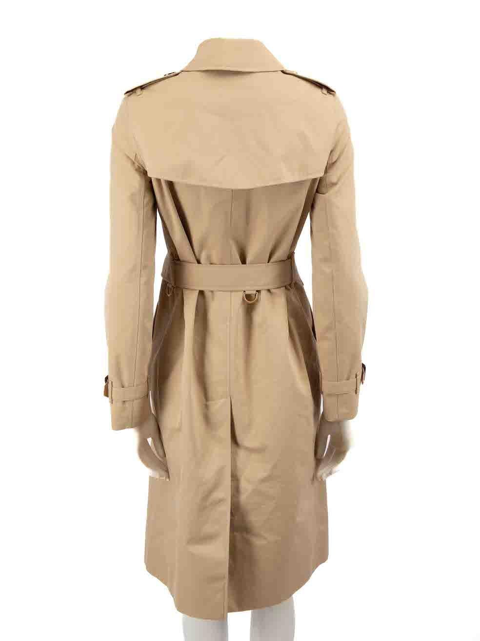 Burberry Beige The Kensington Belted Trench Coat Size XXS In Excellent Condition For Sale In London, GB