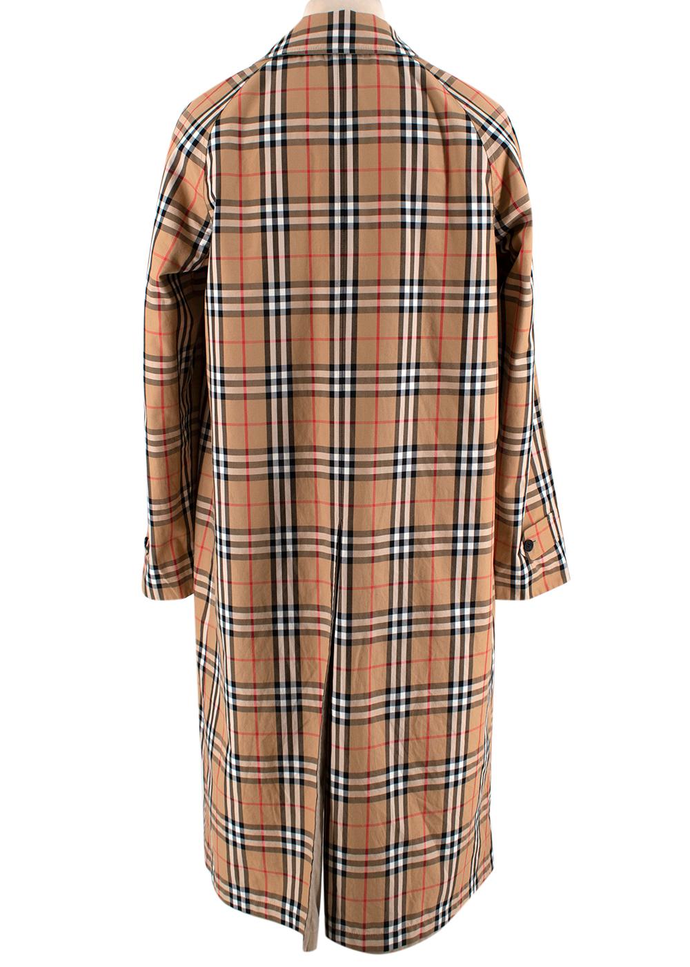 Burberry Beige/Vintage Check Reversible Single Breasted Trench Coat  - EU46 In Excellent Condition For Sale In London, GB