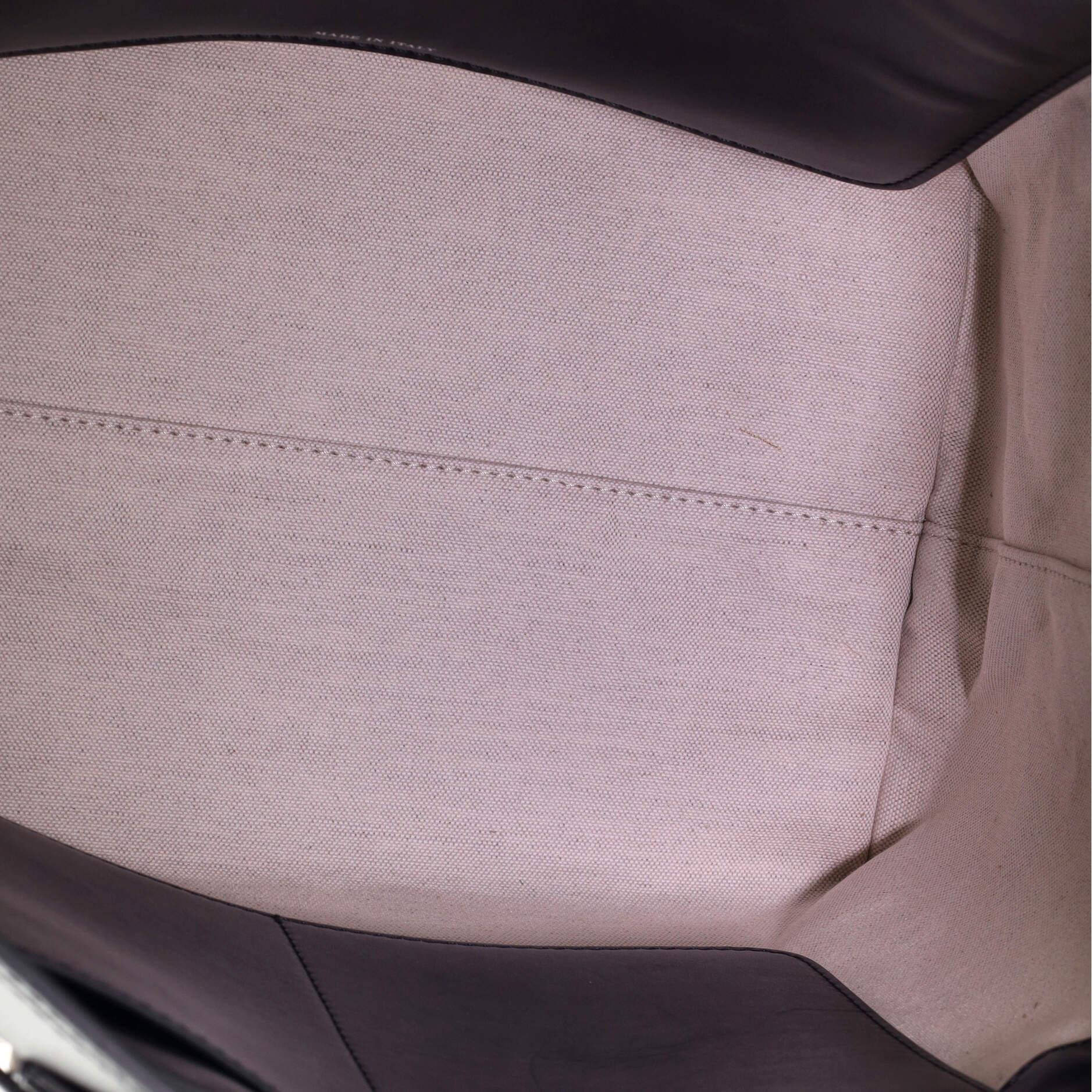 Burberry Tote aus Segeltuch und Leder Medium mit Gürtel für Damen oder Herren