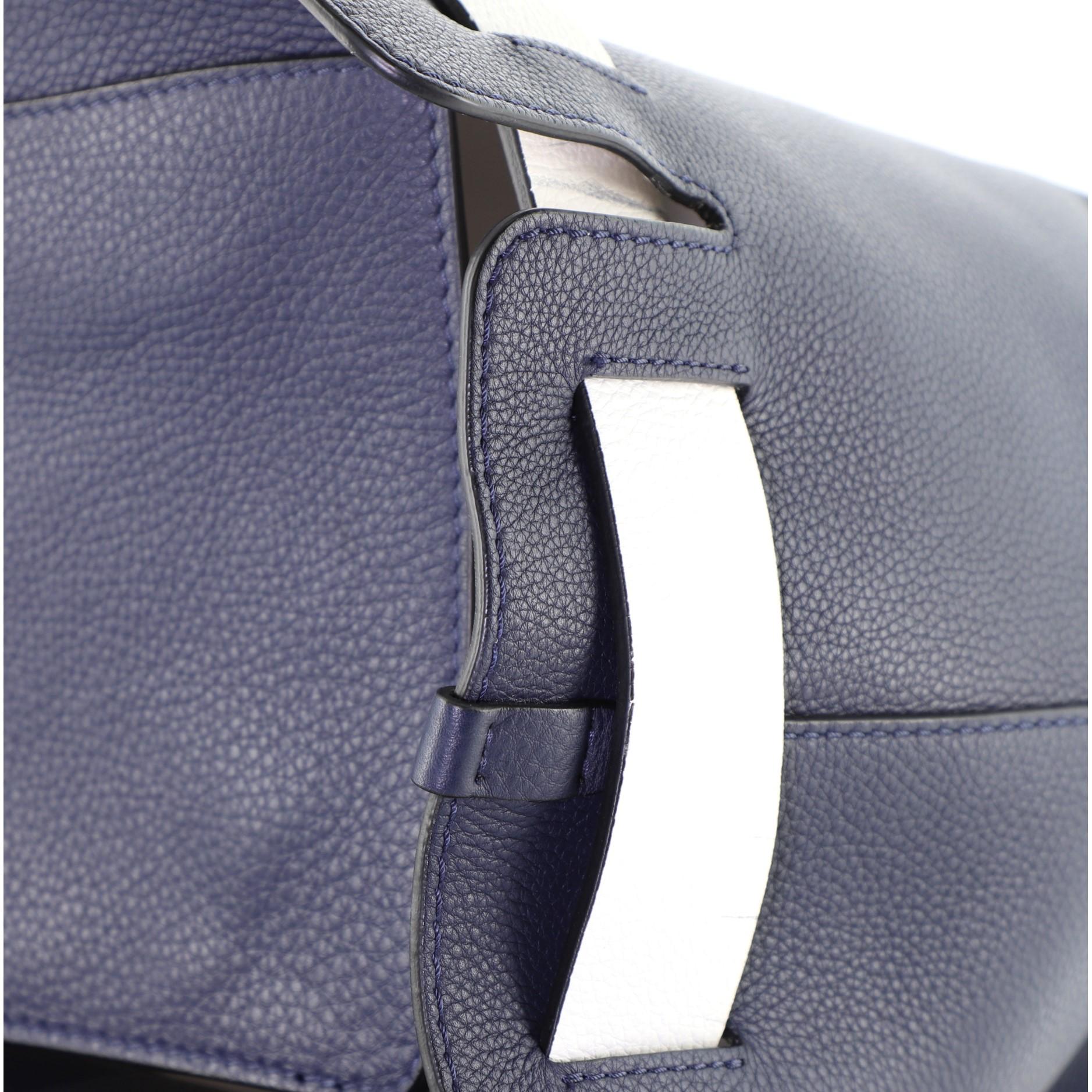 Burberry Belt Tote Leather Medium 1