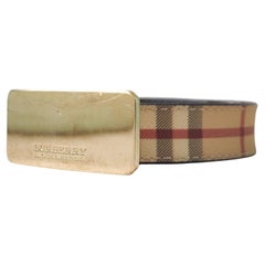 Ceinture en or de Burberry