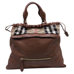 Burberry Big Crush Tote Bag in Brown Leather