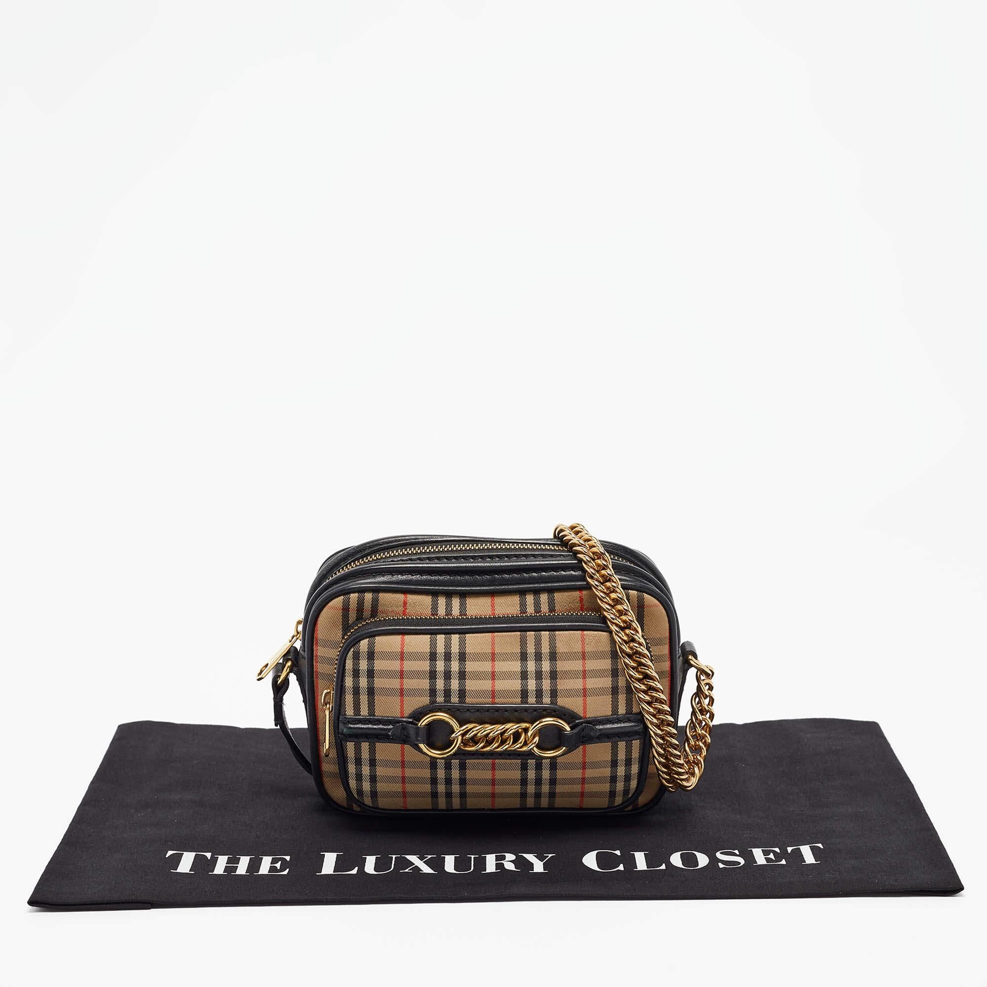 Burberry Black/Beige 1983 Knight Check Fabric and Leather Link Bum Belt Bag For Sale 8