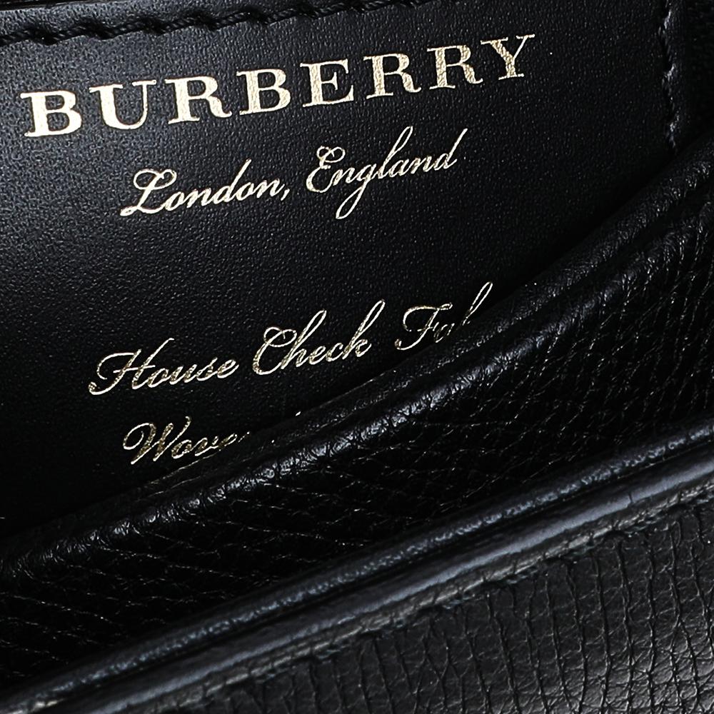 Burberry Black/Beige Leather And House Check Fabric Medium Camberley Top Handle  In Good Condition In Dubai, Al Qouz 2