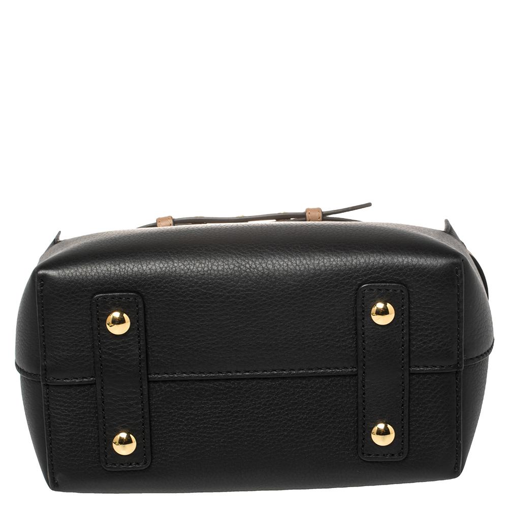 Burberry Black/Beige Leather Baby Marais Belt Tote In Good Condition In Dubai, Al Qouz 2