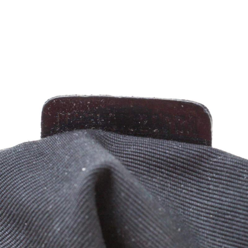 Burberry Black/Beige Nova Check PVC et cuir verni Cartridge Pleat Tote en vente 2