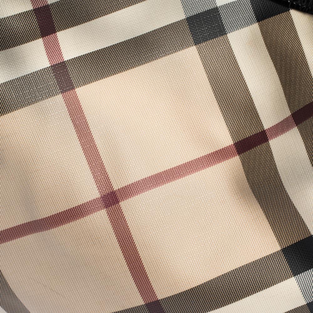 Burberry Schwarz/Beige Nova Check PVC und Lackleder Small Canterbury Tote 5