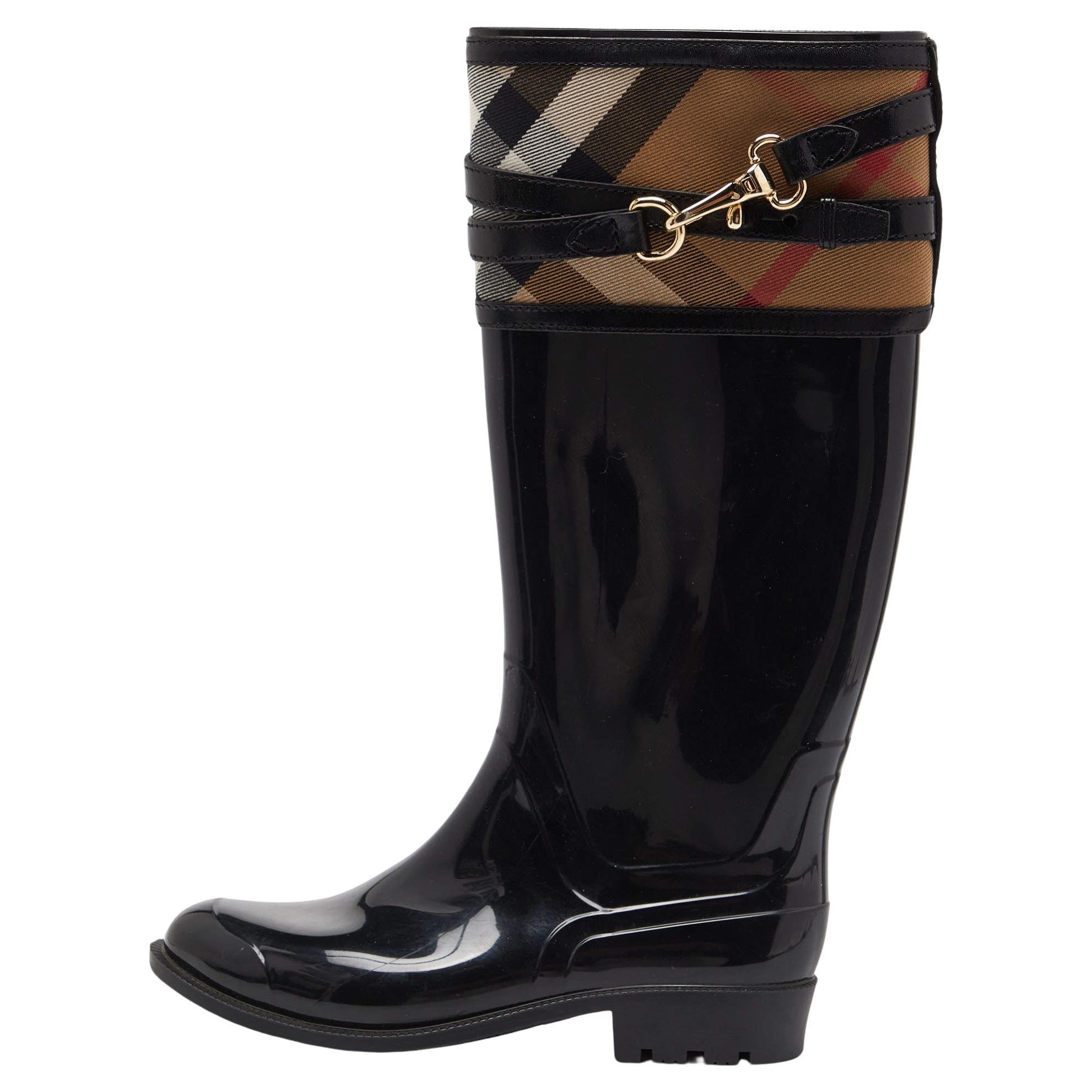 Burberry Black/Beige Patent Leather and House Check Canvas Knee Length Boots Siz For Sale