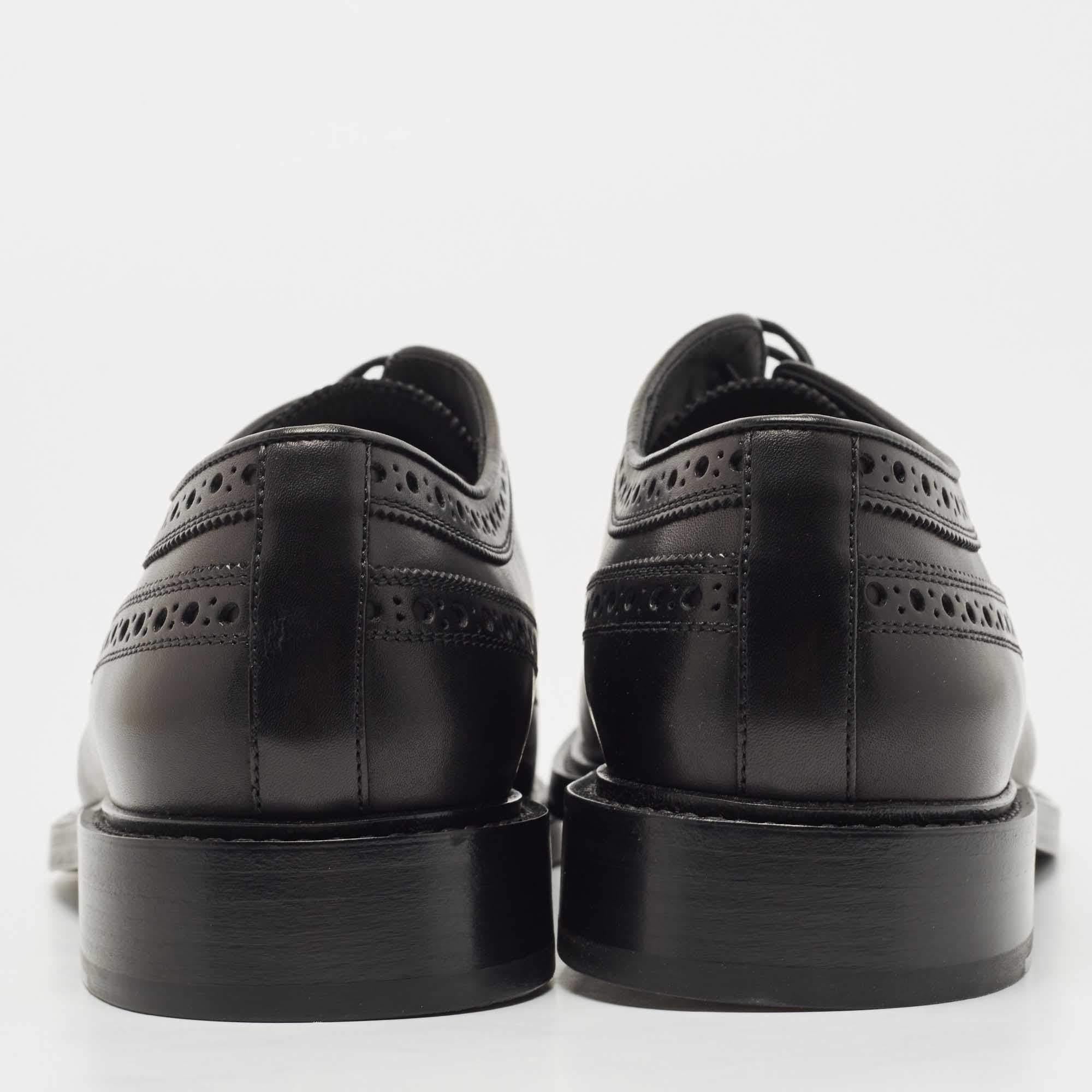 Burberry Black Brogue Leather Lace Up Derby Size 43 In New Condition In Dubai, Al Qouz 2