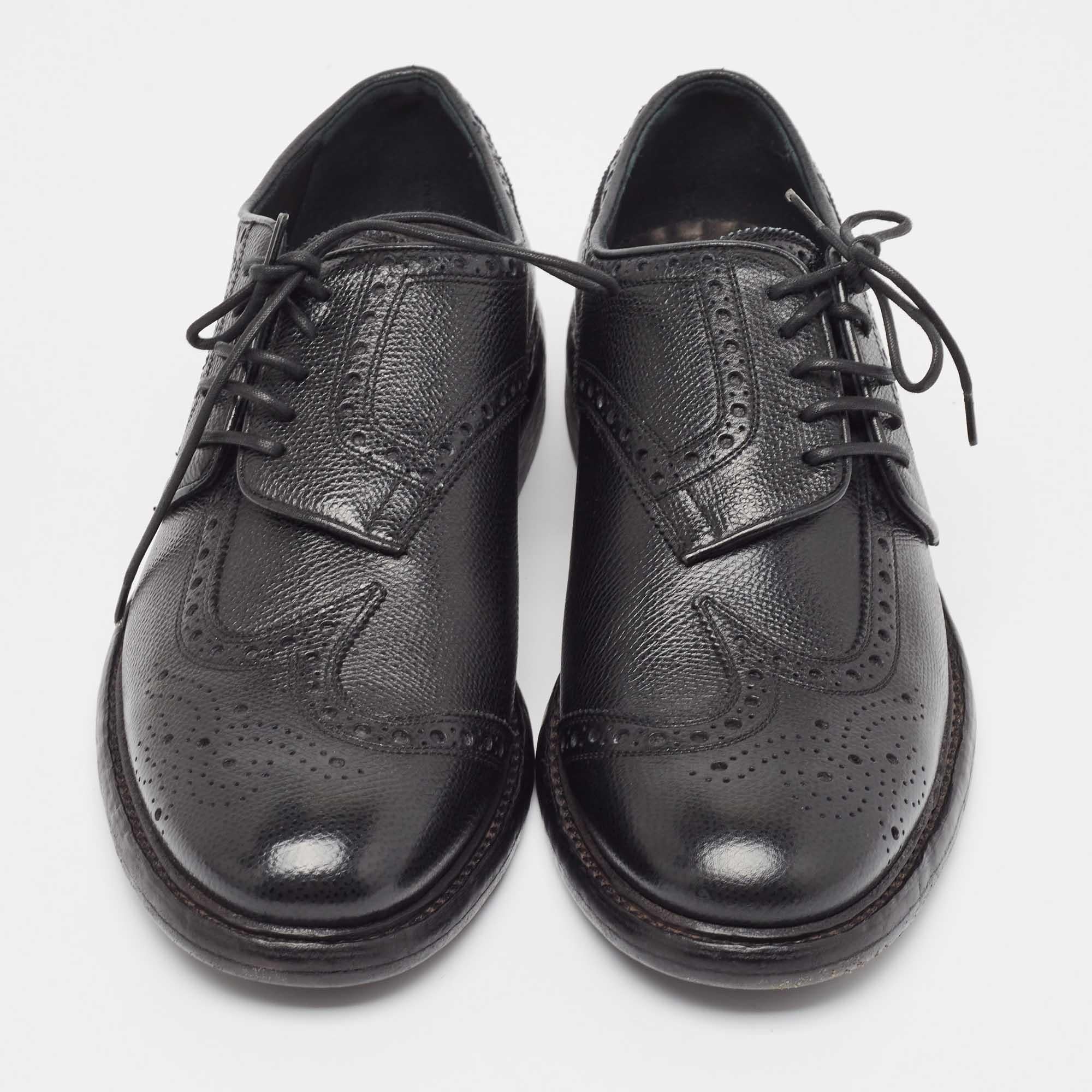 Burberry Black Brogue Leather Rayford Derby Size 43 In Good Condition In Dubai, Al Qouz 2