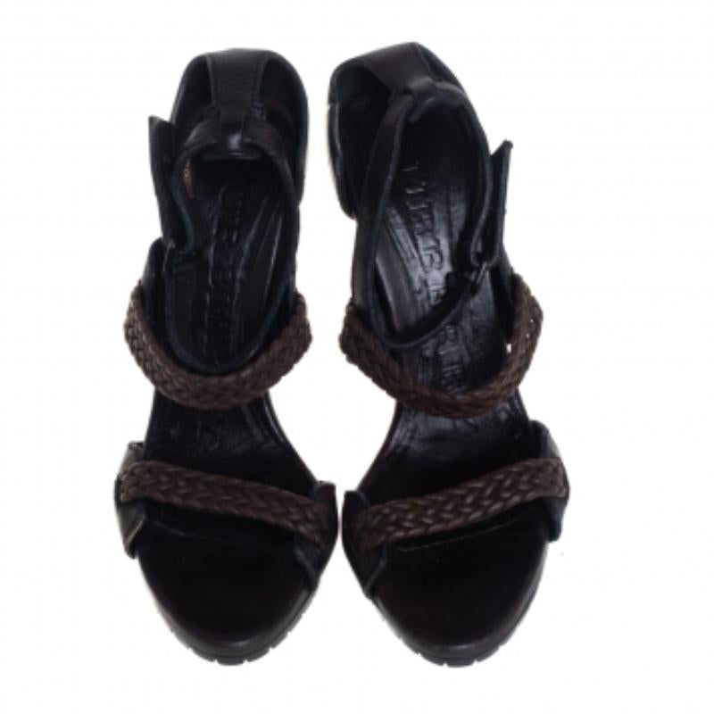 Burberry Black/Brown Leather Ankle Strap Sandals Size 38 For Sale 1