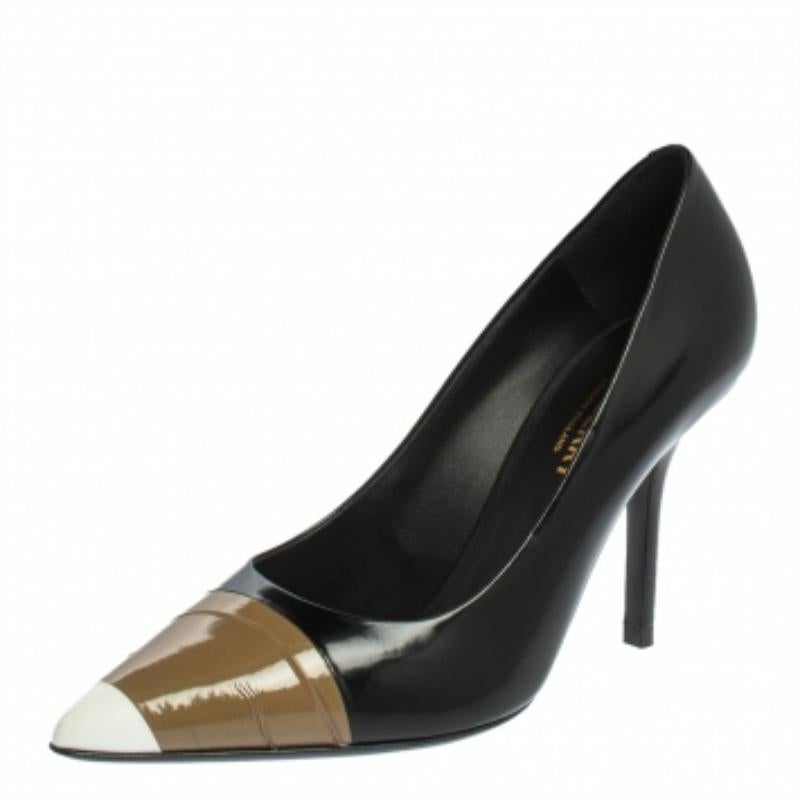 Burberry is well-known for his graceful designs, and his label is synonymous with opulence and elegance. These stylish Annalise pumps are crafted from leather and patent leather into a pointed-toe silhouette augmented by three different hues. They
