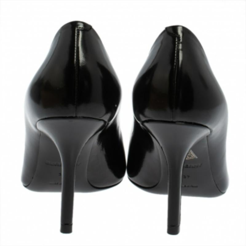 Women's Burberry Black/Brown Leather & Patent Leather Pointed Toe Annalise Pumps Size 37 For Sale