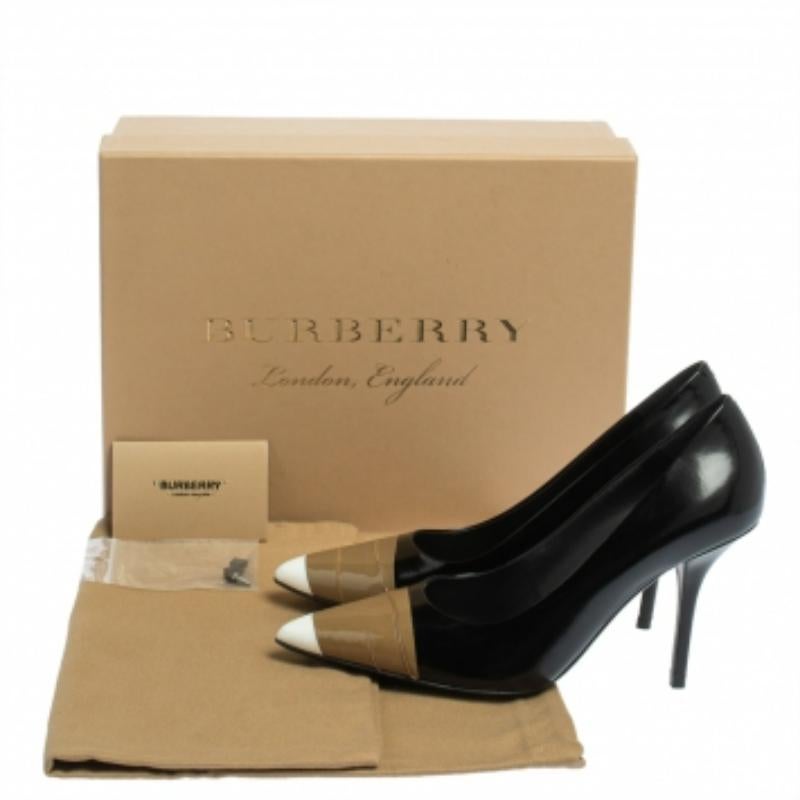 Burberry Black/Brown Leather & Patent Leather Pointed Toe Annalise Pumps Size 37 For Sale 3