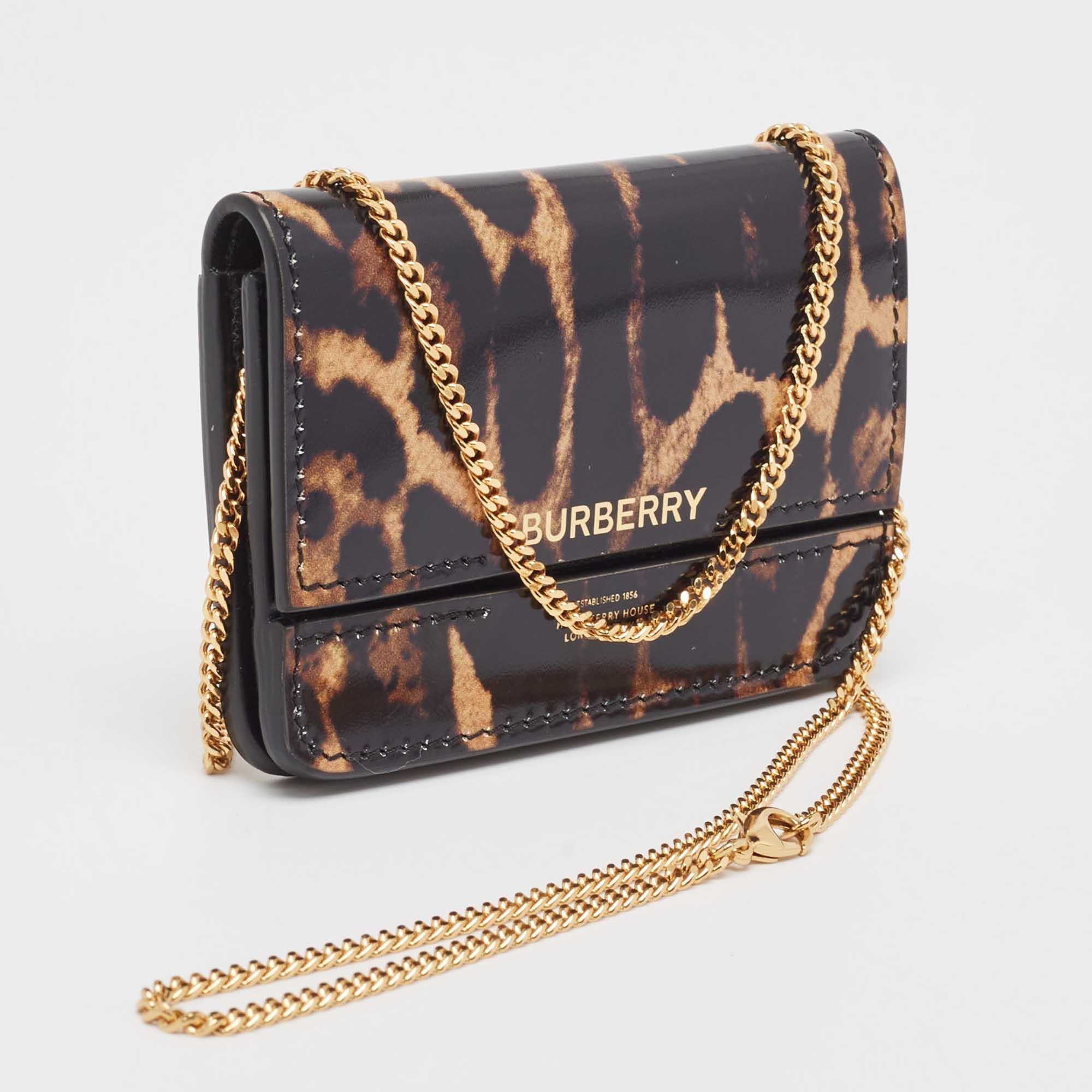 Burberry Black/Brown Leopard Print Leather Jody Chain Card Case In New Condition In Dubai, Al Qouz 2