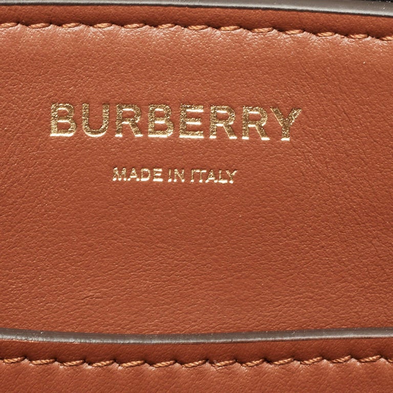 Pochette-cintura Burberry TB in tela monogram marrone e pelle nera