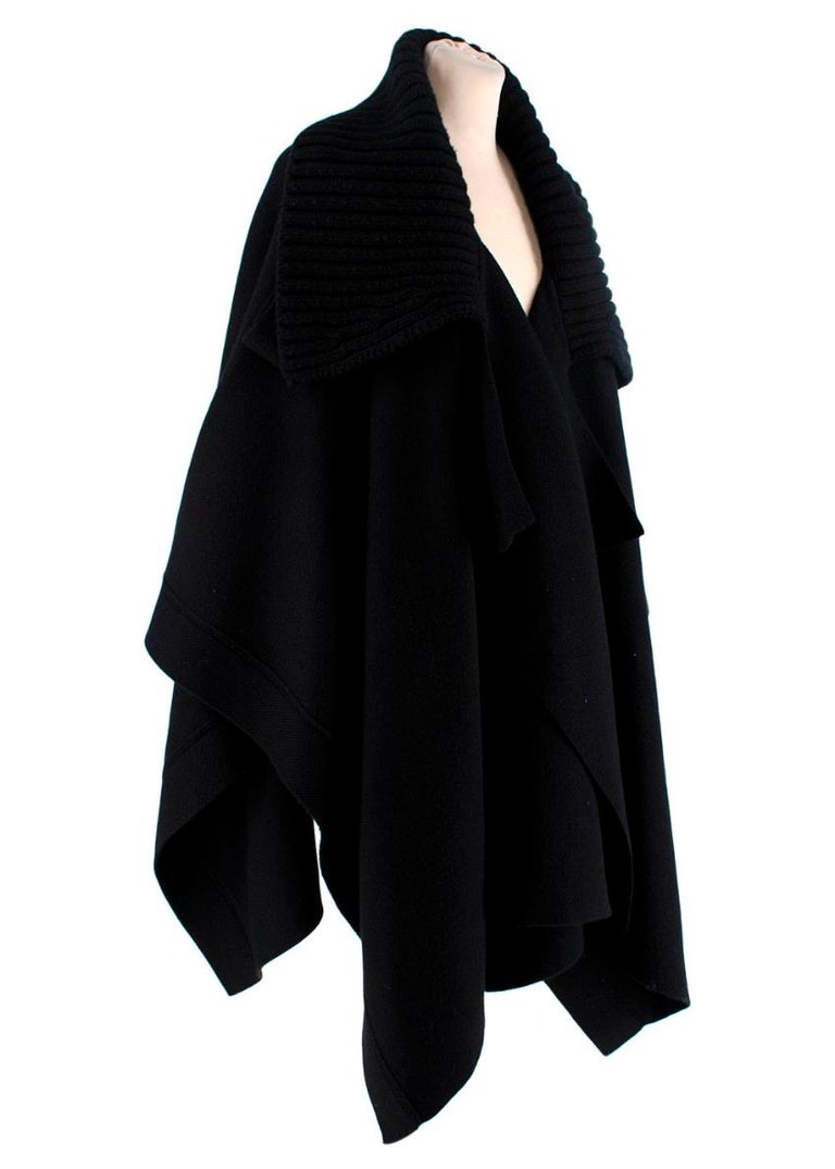 Burberry Black Cashmere-Blend Rib Collar Cape - One Size For Sale at 1stDibs