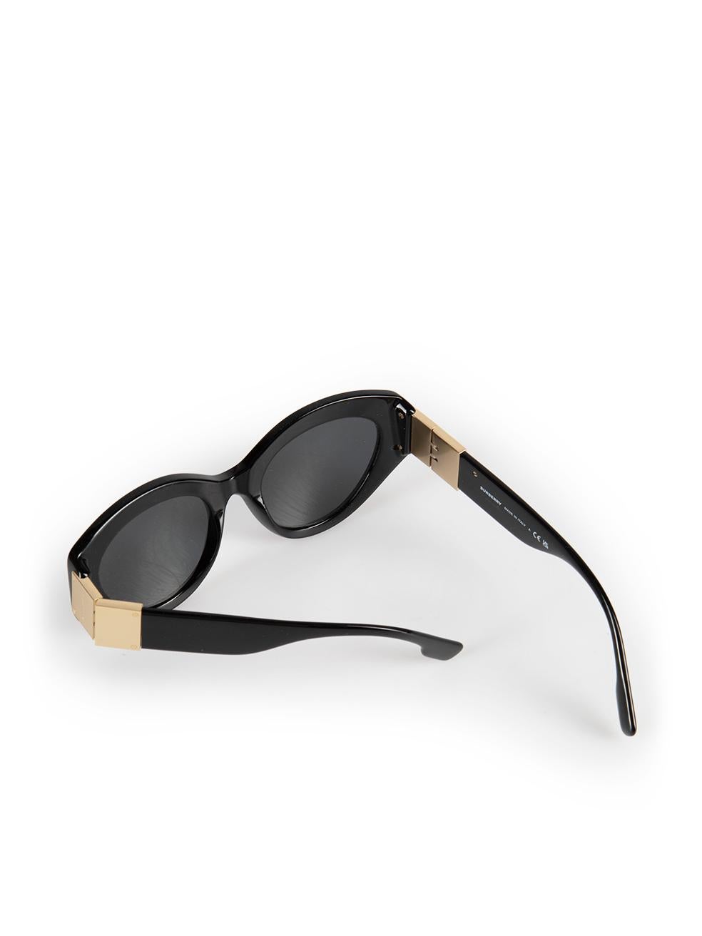 Burberry Black Cat Eye Sophia Sunglasses For Sale 3