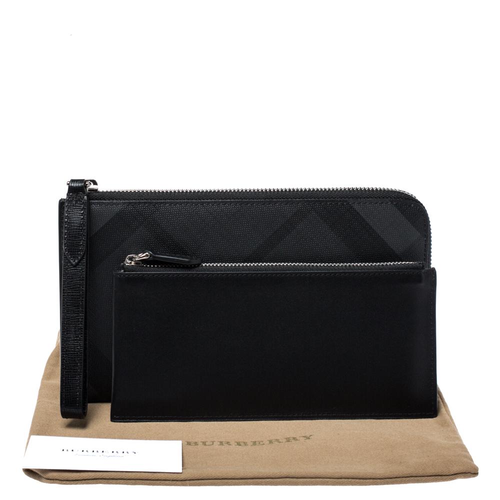 burberry wallet wristlet