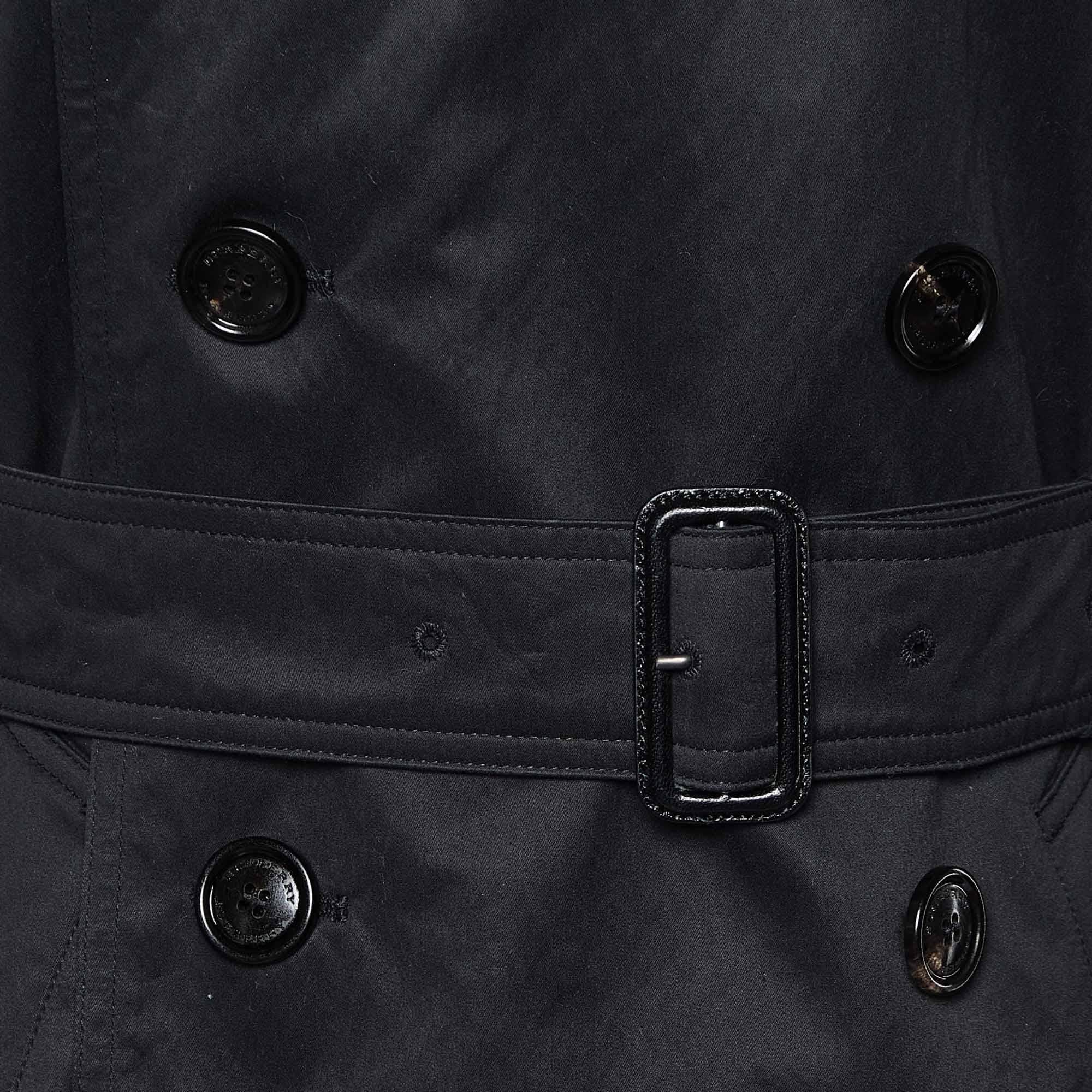 Burberry - Trench-coat Harbourne en coton noir à double boutonnage S Excellent état à Dubai, Al Qouz 2
