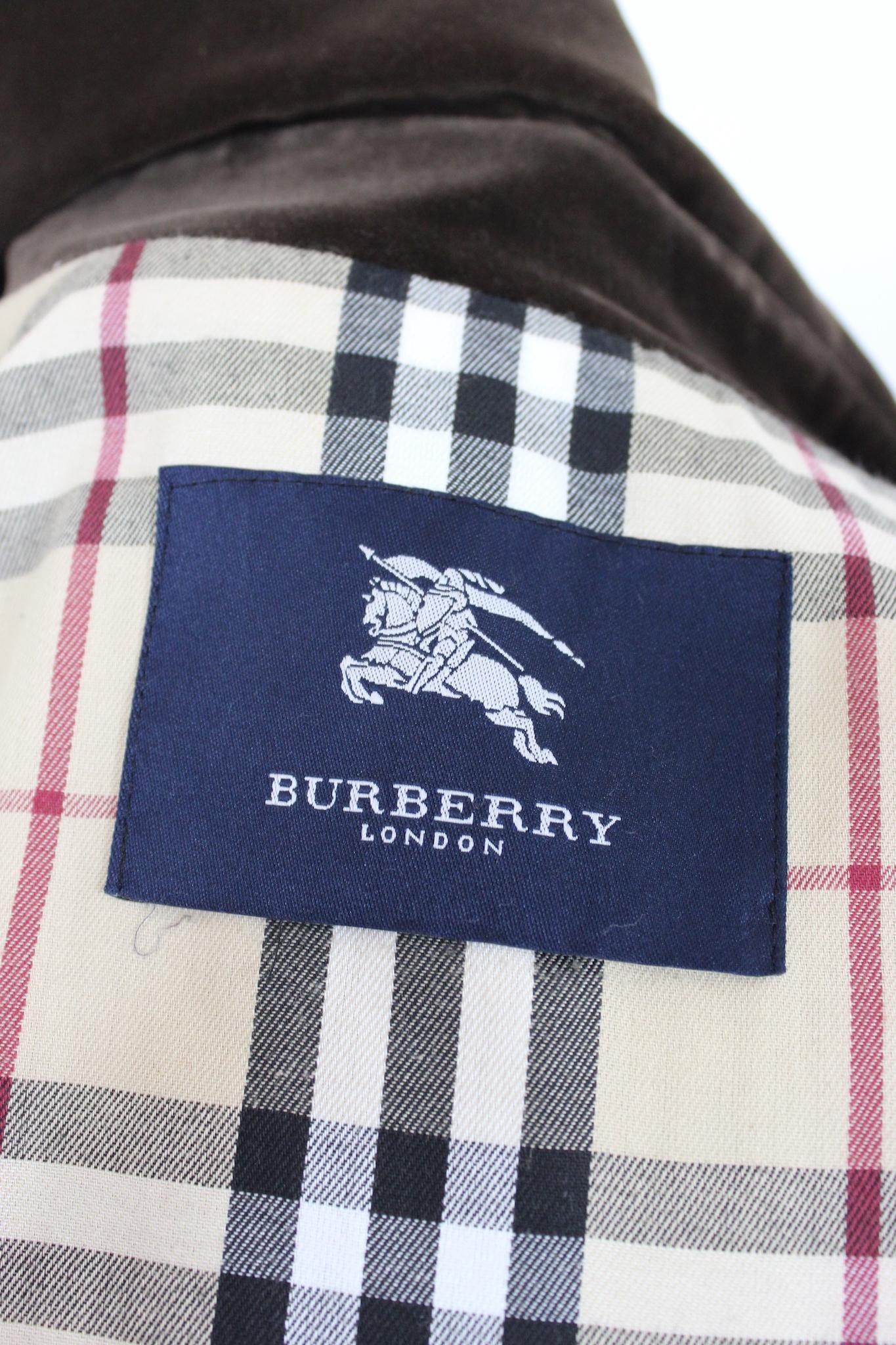 Burberry - Veste manteau matelassée en coton noir, années 2000 en vente 2