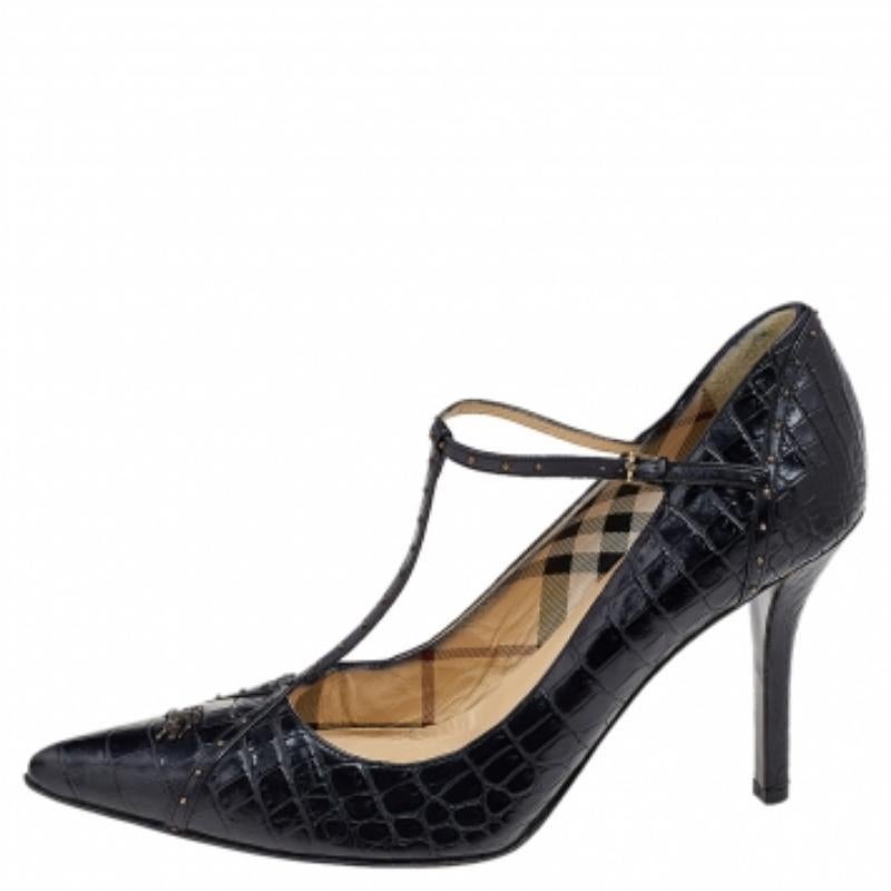 Burberry Bombas de cuero negro con relieve de cocodrilo Talla 40 en venta