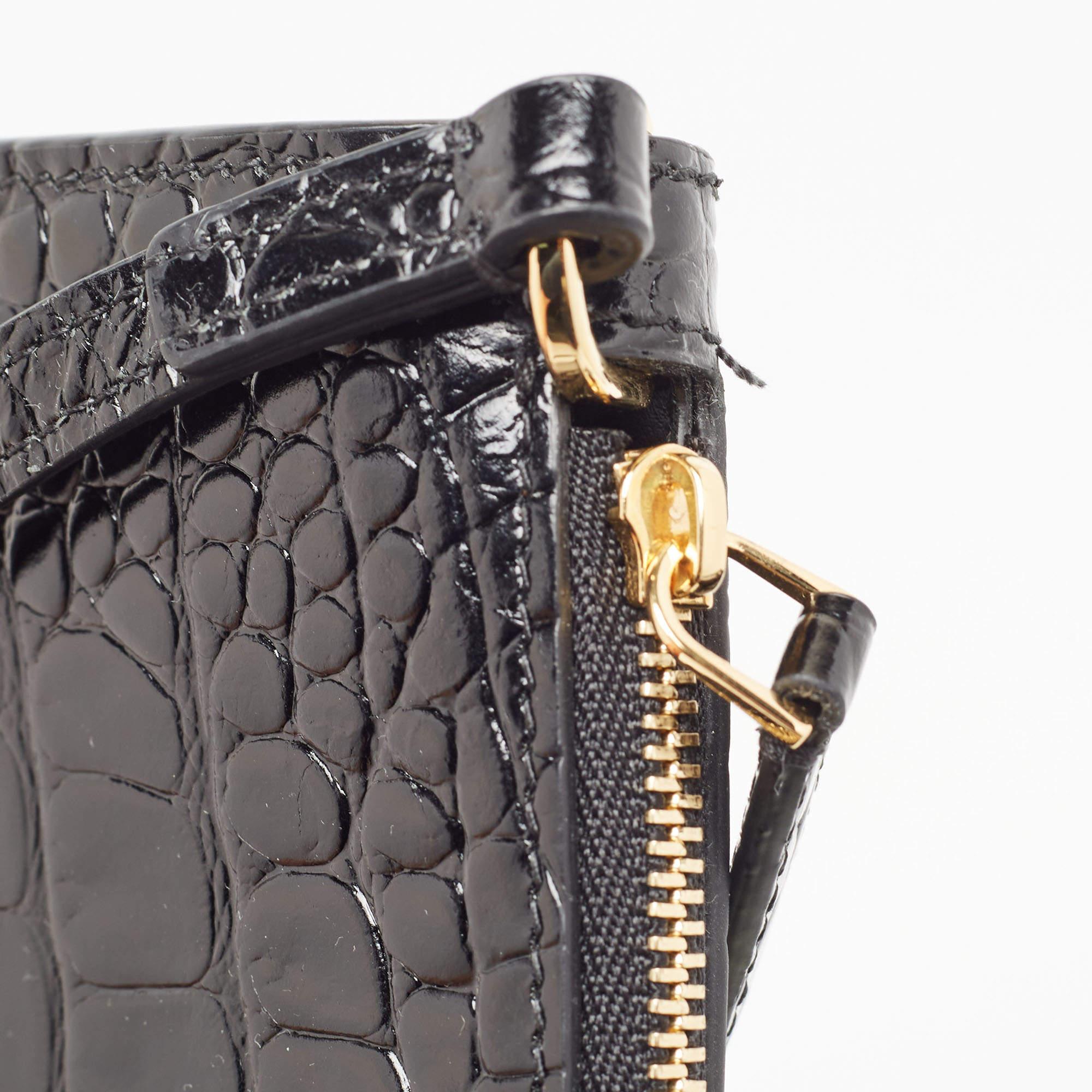 Burberry Schwarze Umhängetasche aus Leder mit Krokodillederprägung Damen im Angebot