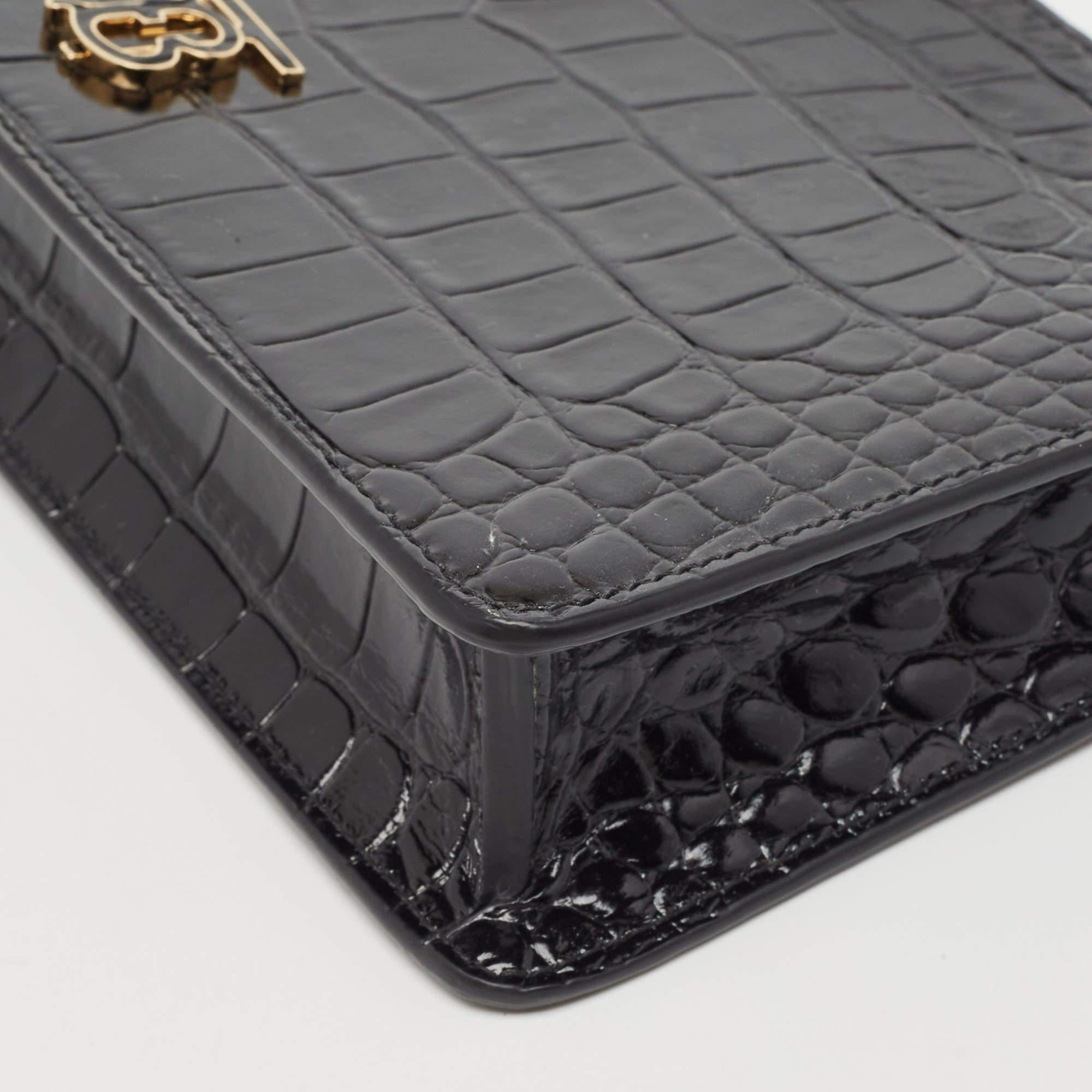 Burberry Black Croc Embossed Leather Shoulder Bag For Sale 5