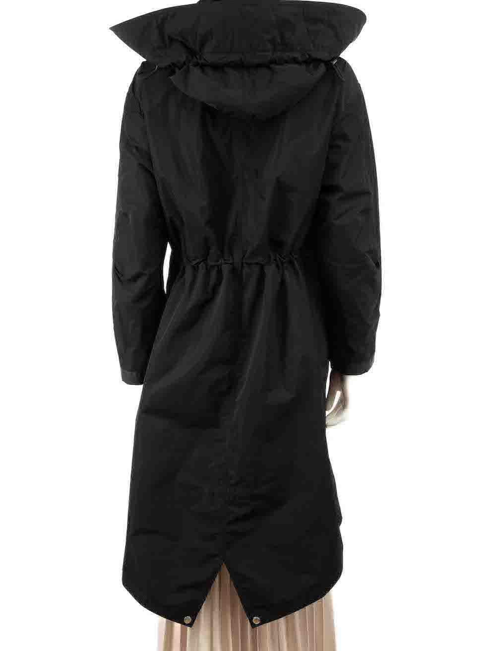 Burberry Black Detachable Hood Shape-Memory Parka Size XS In Good Condition In London, GB