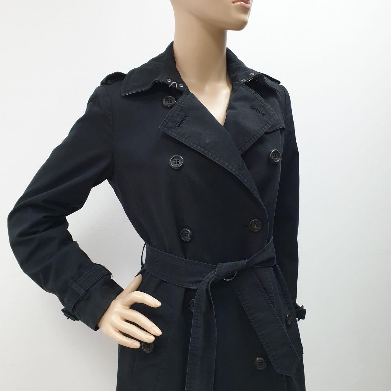 Trench-coat noir à double boutonnage de Burberry - Taille 40 Pour femmes en vente