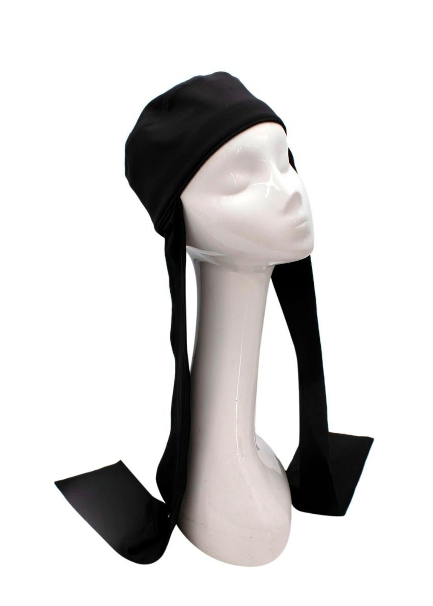 Nero Cappello Burberry nero con pannello esagerato in jersey elasticizzato in vendita