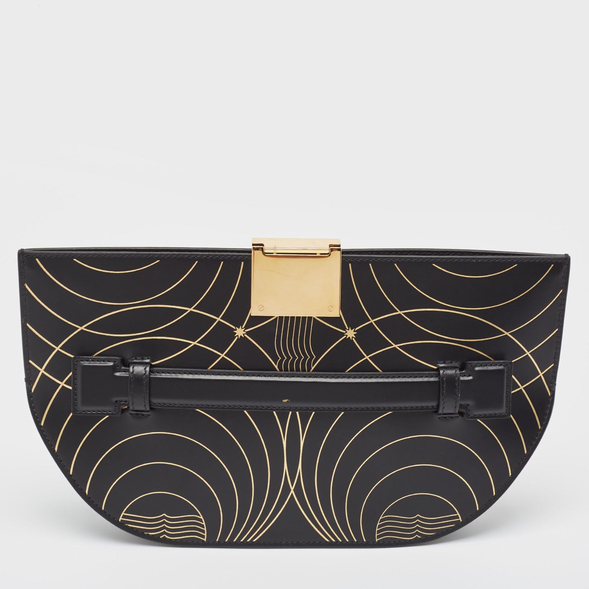 Burberry Black/Gold Printed Leather Olympia Wristlet Clutch For Sale 4