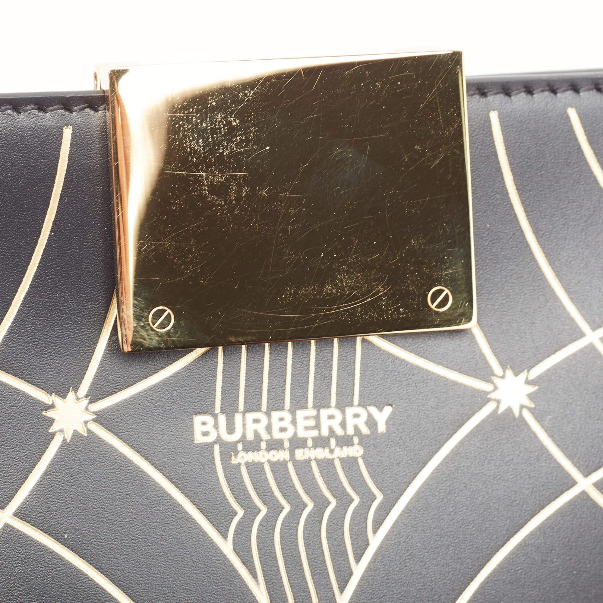 Burberry Black/Gold Printed Leather Olympia Wristlet Clutch For Sale 5