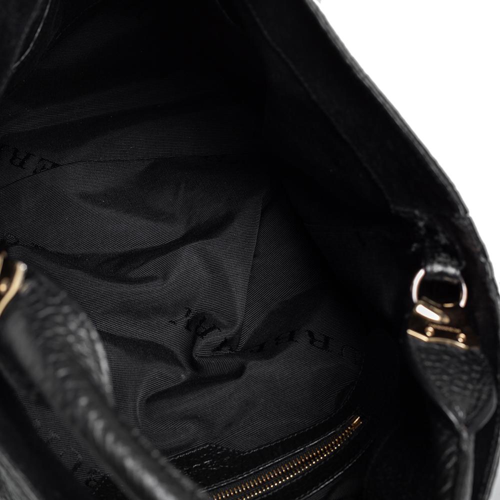 Lindburn Hobo aus schwarzem Traubenleder von Burberry 2