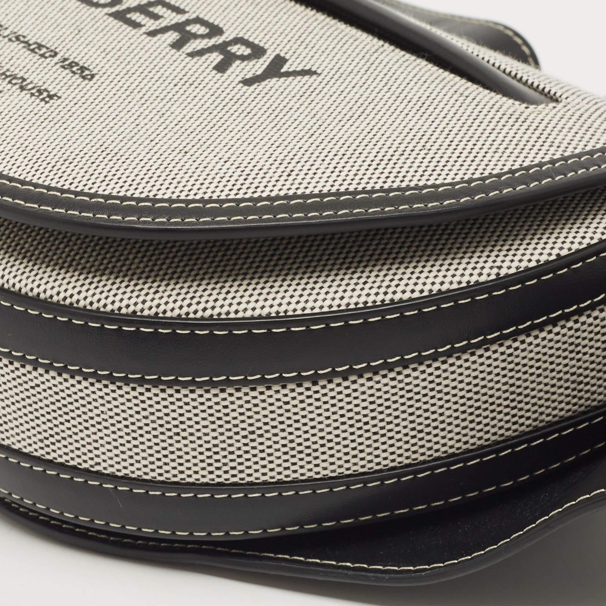Riñonera Burberry Olympia pequeña de lona y piel negra/gris 2