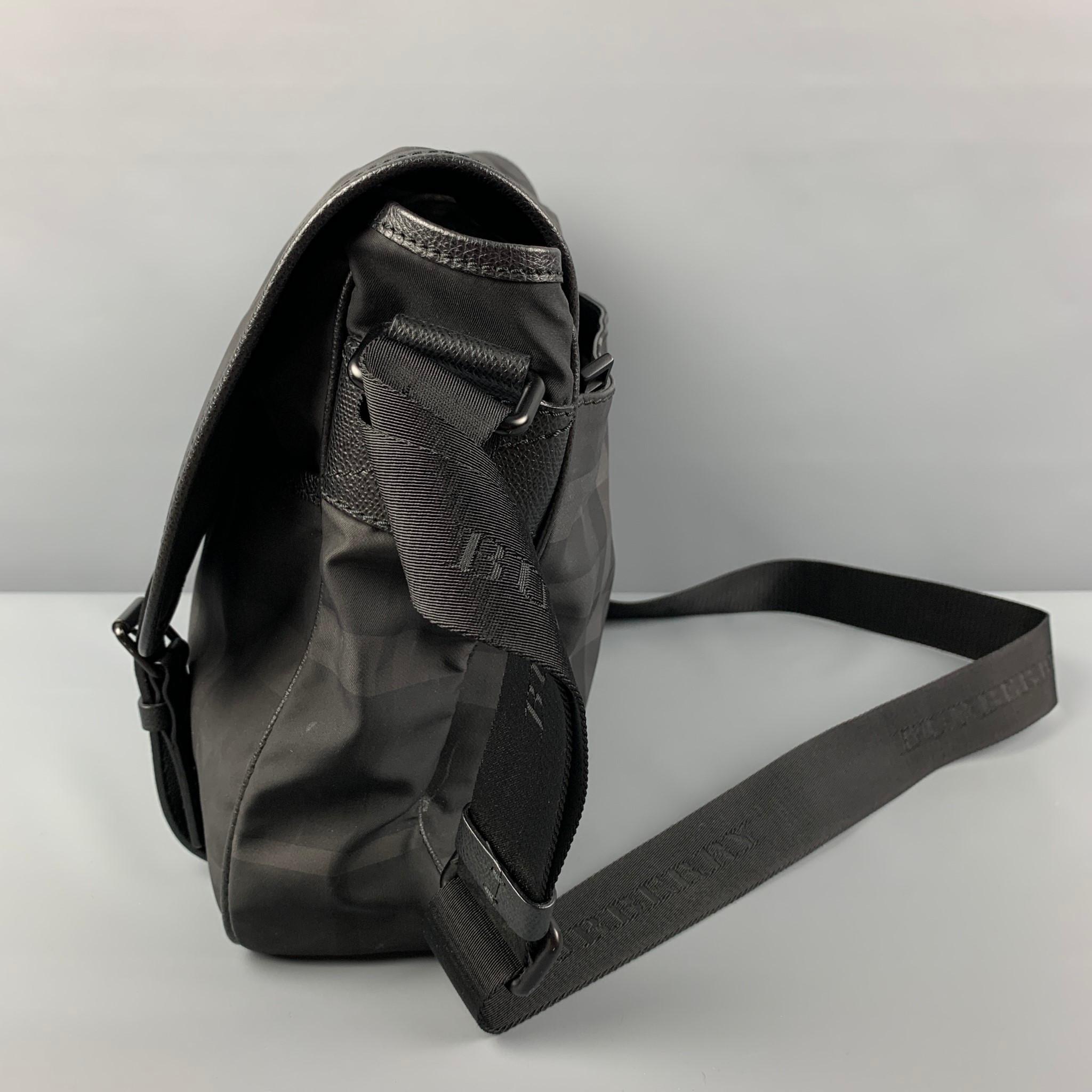 BURBERRY Black Grey Plaid Nylon Messenger Bag 1