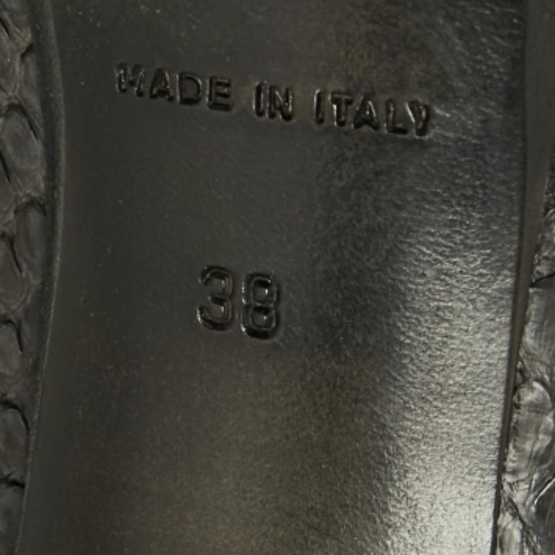 Burberry Botines de piel de pitón negro/gris Talla 38 en venta 1
