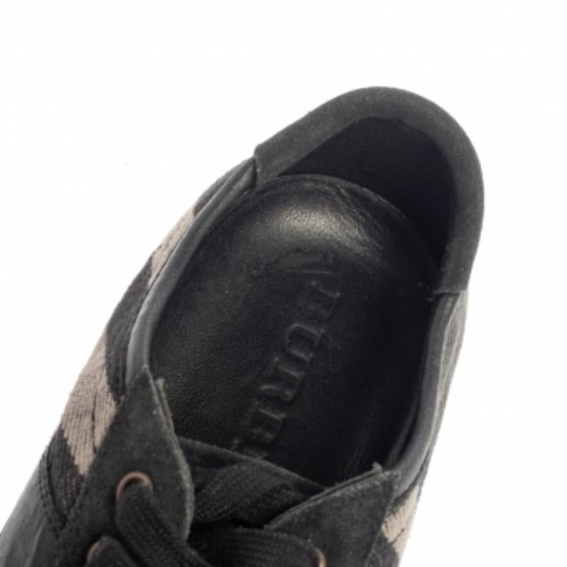 Burberry Black/Grey Suede And Check Canvas Low Top Sneakers Size 44 For Sale 1